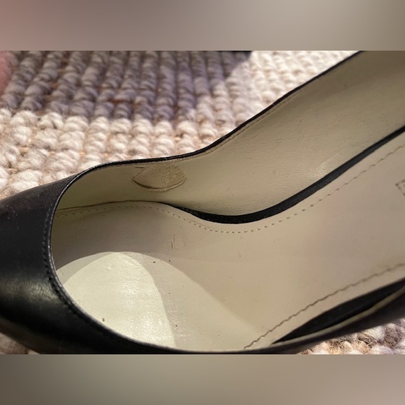 BCBG Treasure black pointed toe pumps - Picture 11 of 14